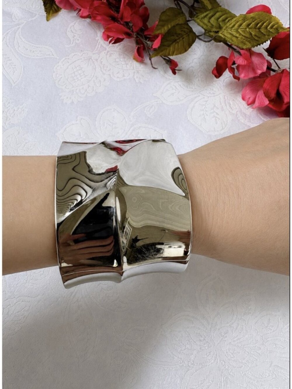 And Lovely Bracelet SilverTone Chunky Wavy 2" Wide Cuff Bangle Hinged NEW